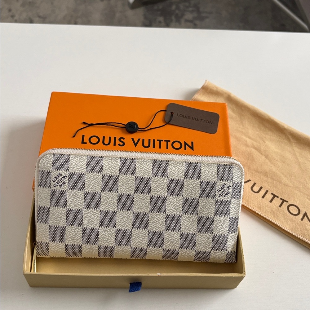 Louis Vuitton Damier Azur Canvas Zip-Around Wallet in White and Blue